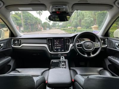 2020 VOLVO V60 2.0 T8 Recharge  AWD Inscription รูปที่ 5