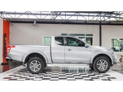 ฟรีทุกค่าดำเนินการ✨ดอกเบี้ยเริ่มต้นเพียง 2.79%✨MITSUBISHI ALL NEW TRITON MEGA CAB PLUS 2.4 GLS MIVEC 2017 รูปที่ 5