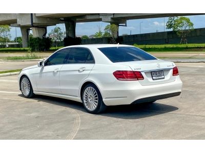 2014 MERCEDES-BENZ E-CLASS E300 Bluetec Hybrid รูปที่ 5