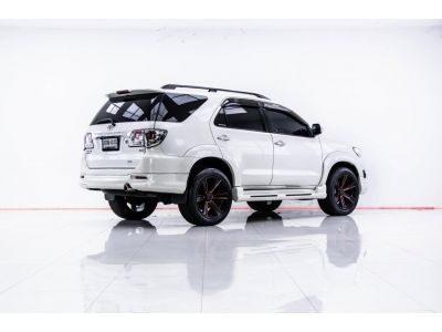 2013 TOYOTA FORTUNER  3.0 V  NAVI 50TH  ผ่อน 6,292 บาท 12 เดือนแรก รูปที่ 5