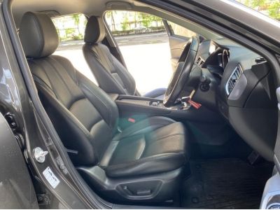 MAZDA3 2.0S HATCHBACK รูปที่ 5