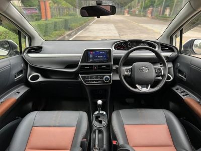 2019 TOYOTA SIENTA 1.5 V รูปที่ 5