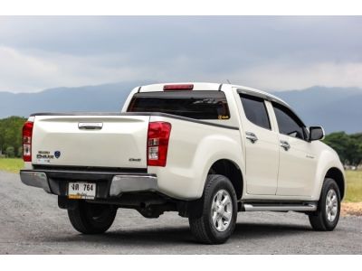 ISUZU D-MAX 1.9 HI-LANDER L M/T ปี 2017 สีขาว รูปที่ 4