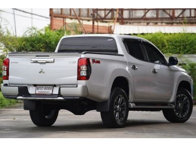 Mitsubishi Triton 2.4 GT Plus Premium 4DR ปี 2019 ไมล์ 39,000 km. รถบ้านแท้ รถมือเดียว ฟรีดาวน์ได้ รูปที่ 5