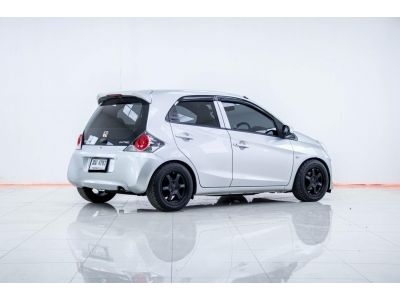 2012 HONDA BRIO 1.2V ผ่อน 2,711 บาท 12เดือนแรก รูปที่ 5