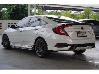 2020 Honda civic 1.8 el  สีขาว รูปที่ 5