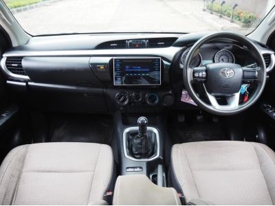 TOYOTA HILUX REVO SMART CAB 2.4 E PRERUNNER ปี 2016 เกียร์ MANUAL 6 SPEED รูปที่ 5