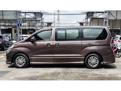 2014 Hyundai H1 2.5 Elite เครดิตดีฟรีดาวน์ รูปที่ 5