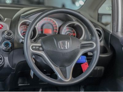 Honda JAZZ 1.5 V I-VTEC A/T ปี 2014 รูปที่ 5
