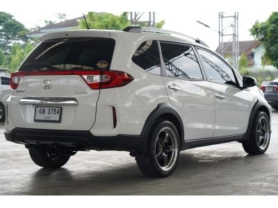 2019 HONDA BR-V 1.5 V A/T สีขาว รูปที่ 5