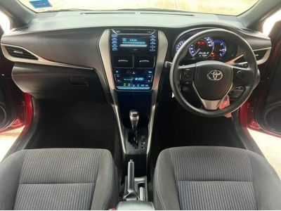 Toyota New Yaris 1.2 E  ปี 2017(2560) เกียร์ออโต้ รูปที่ 5