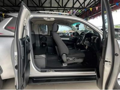 TOYOTA HILUX REVO 2.4 E PRERUNNER M/T 2018 รูปที่ 5