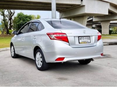 2015 TOYOTA VIOS 1.5 E AT รถสวยไม่เคยมีอุบัติเหตุ รูปที่ 5