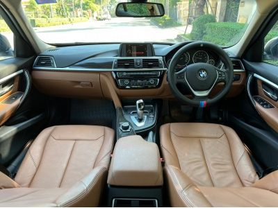 2017 BMW 320i Luxury ( F30 ) รูปที่ 5