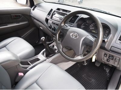 TOYOTA HILUX VIGO CHAMP SMART CAB 2.7 J ปี 2012 เกียร์MANUAL สภาพนางฟ้า รูปที่ 5