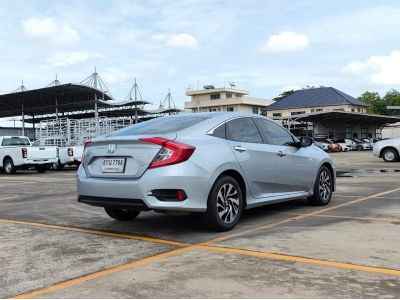 HONDA CIVIC 1.8 EL (FC) CC. ปี 2017สี เงิน เกียร์ Auto รูปที่ 5