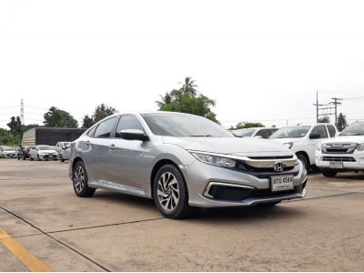 HONDA CIVIC 1.8 E (FC) CC. ปี 2019 สี เงิน เกียร์ Auto รูปที่ 5