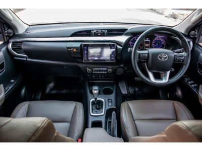 โตโยต้าชัวร์ ฟรีดาวน์ Toyota Revo D-cab 2.8 G Pre Navi A/T ปี 16 รูปที่ 5