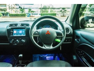 2019  Mitsubishi Attrage 1.2 GLX CVT เบนซิน สีเทา รูปที่ 5