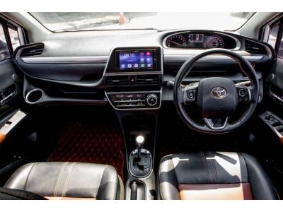 โตโยต้าชัวร์ ฟรีดาวน์ Toyota Sienta 1.5 V A/T ปี 2018 รูปที่ 5