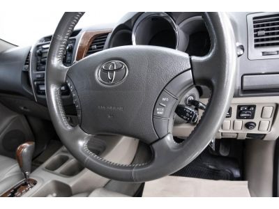 2010 TOYOTA FORTUNER 3.0 V 2WD ผ่อน 4,944 บาท 12 เดือนแรก รูปที่ 5