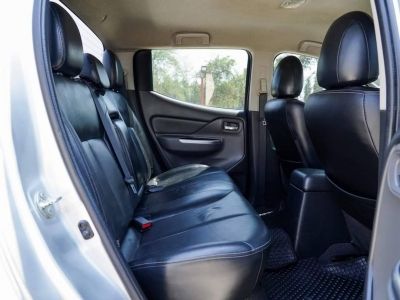 2017 Mitsubishi Triton All New Double Cab 2.4 GLS Plus Mivec Edition 4x4 เกียร์ออโต้ AT รูปที่ 5