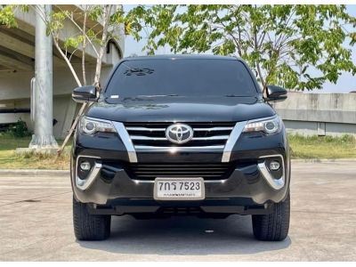 2017 TOYOTA FORTUNER 2.4 V 4WD เครดิตดีฟรีดาวน์ รูปที่ 5