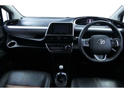 TOYOTA SIENTA 1.5V เกียร์AT ปี16 รูปที่ 5