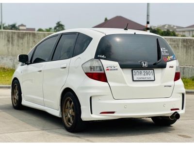 HONDA JAZZ 1.5V  A/T ปี 2012 ไมล์ 16x,xxx km. รูปที่ 5