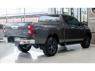 TOYOTA HILUX REVO ROCCO 2.4 Smartcab Prerunner M/T ปี 2021 รูปที่ 5