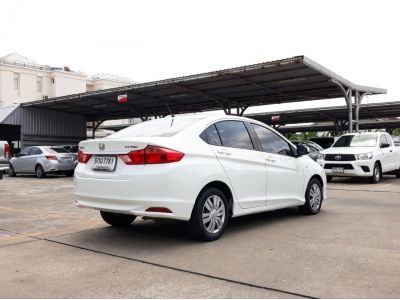 HONDA CITY 1.5 S CC. ปี 2016 สี ขาว เกียร์ Auto รูปที่ 5