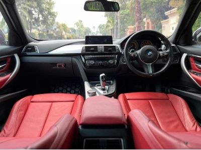 2017 BMW 330e M-Sport รถสวยไมล์น้อย น่าใช้สุด รีบจองด่วนจ้า(ติดต่อเซลล์น้ำฝ่ายขายโดยตรงไม่ใช่นายหน้าจ้า) รูปที่ 5