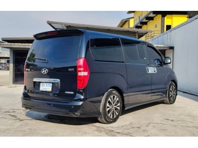 HYUNDAI H1 2.5 DELUXE AT ปี 2017 รูปที่ 5