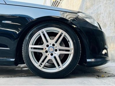 MERCEDES BENZ E250 1.8 CGI AMG DYNAMIC โฉม W212 ปี 2011 รูปที่ 5