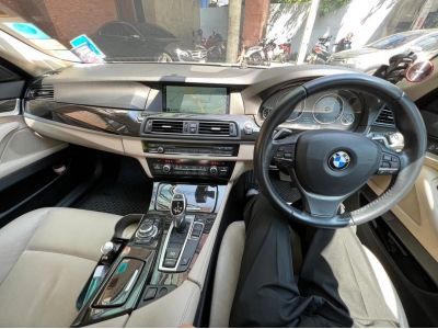 2013 BMW 528I Luxury F10 รถมือเดียว เข้าศูนย์ตลอด เจ้าของขายเอง รูปที่ 5