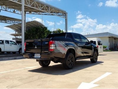 ปี 2021 MITSUBISHI TRITON D-CAB 2.4 GT PLUS ATHLETE CC. สี ดำ เกียร์ Auto รูปที่ 5