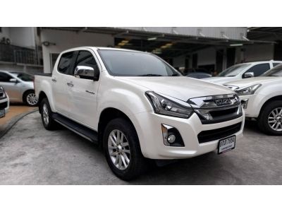 ปี 2019 ISUZU D-MAX CAB4 3.0 Z HILANDER CC. สี ขาว เกียร์ Auto รูปที่ 5