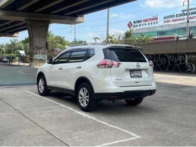 NISSAN X-Trail 2.0V 4WD เกียร์ออโต้ ปี 2015 สีขาว รูปที่ 5