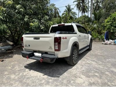 Isuzu d-max cab4 3.0 v-cross max z-prestige mt 4wd รูปที่ 5