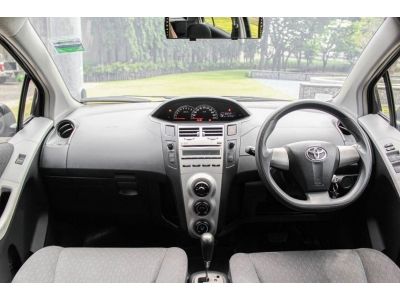 Toyota Yaris 1.5E เกียร์ออโต้ ปี2012 สีดำ รูปที่ 5