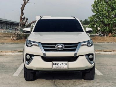 TOYOTA FORTUNER 2.8V 4WD TOP สี ขาวมุก ปี 2016 จดทะเบียนใช้งาน 2018 เกียร์ ออโต้ รูปที่ 5