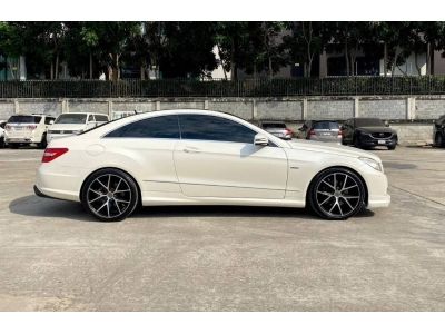 MERCEDES BENZ E250 1.8 CGI COUPE AMG DYNAMIC ( W207 ) ปี 11 รูปที่ 5