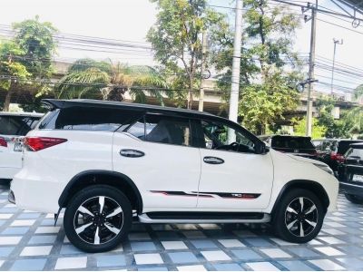 TOYOTA FORTUNER 2.8V SPORTIVO ZIGMA4 4WD เกียร์AT ปี18 รูปที่ 5