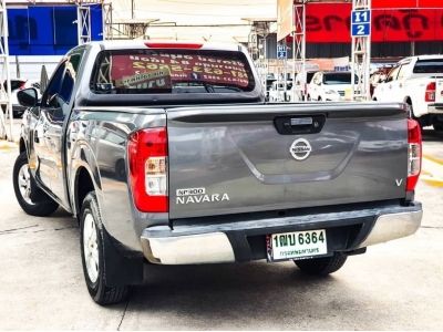 รถบ้านขายถูกอ๊อฟชั่นเพียบ Nissan Navara Calibre  Cab 2.5DDTI VGS Turbo รุ่นV  2015 รูปที่ 5