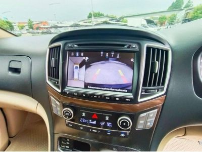 2019 Hyundai H1 2.5 Deluxe รถตู้MPV ประตูไฟฟ้าคู่โรงงาน ยางใหม่เพิ่งเปลี่ยน รูปที่ 5