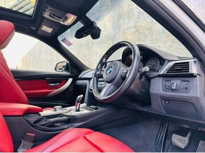 2019 BMW 330e M Sport Plug-in Hybrid โฉม F30 เพียง 80,000 กิโล รูปที่ 5