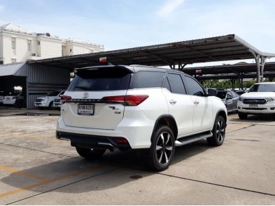 ปี 2019 TOYOTA FORTUNER 2.8 V 4WD CC. รูปที่ 5