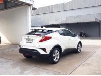 ปี 2018 TOYOTA C-HR 1.8 ENTRY CC. สี ขาว เกียร์ Auto รูปที่ 5