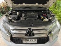 Pajero 2.4 GT Premium สี ขาว ปี 2019 เจ้าของขายเอง รถบ้าน รถมือสอง เลขไมล์น้อย ซื้อมือ 1 จากศูนย์ รูปที่ 5