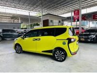 2020 TOYOTA SIENTA 1.5V รูปที่ 5